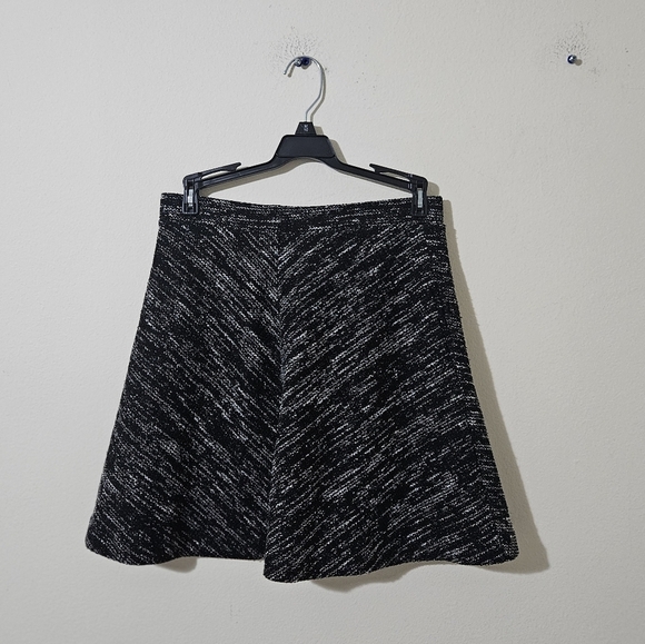 Banana Republic Skater Skirt - Picture 2 of 5